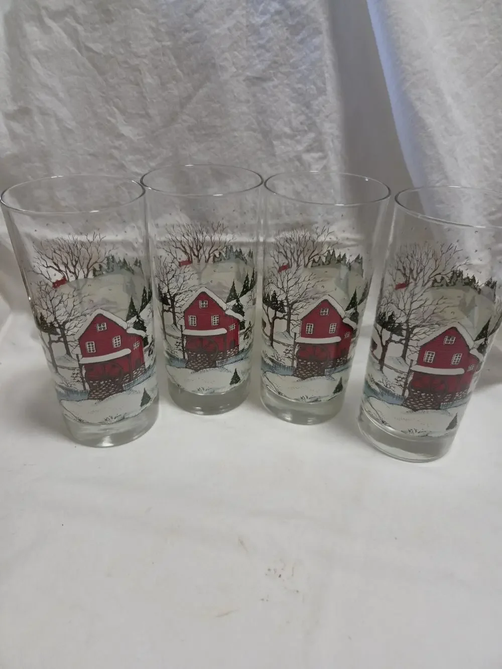 4 Vintage Libbey Christmas Winter Scene Horse Sleigh 16 oz. Glasses